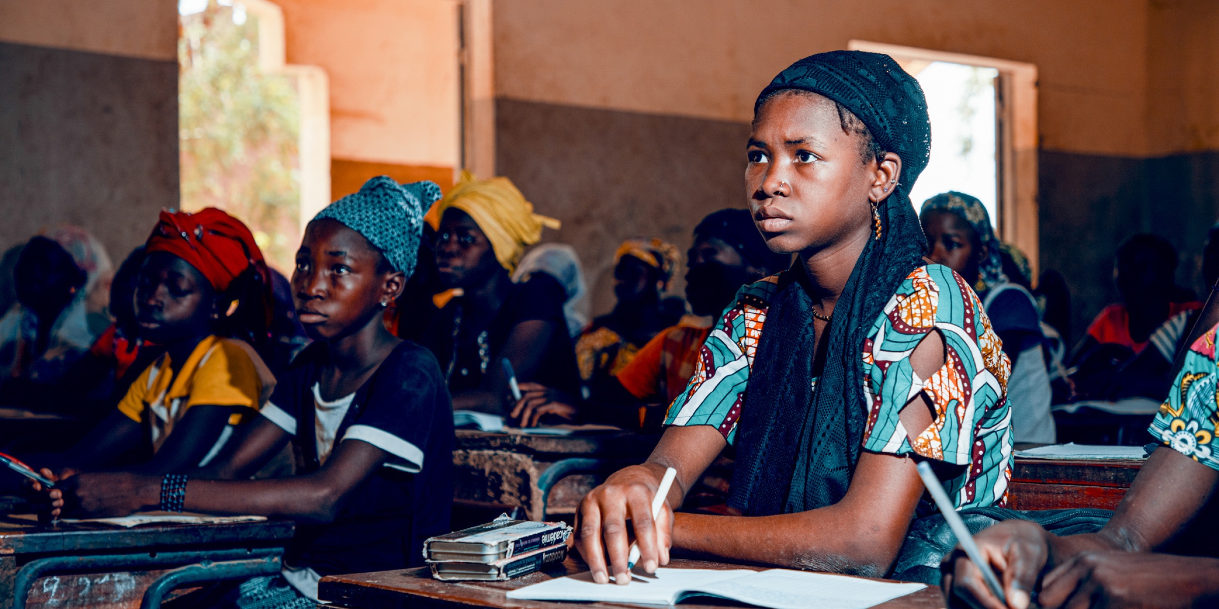 Girl students attentively follow the lesson in a classroom in Mali. Credit: World Bank/Ollivier Girard